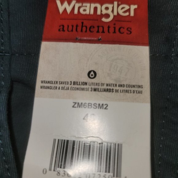 Shorts, Wrangle Authentic Size 46 Waist Shorts-Brand new-$40 - Picture 2 of 8